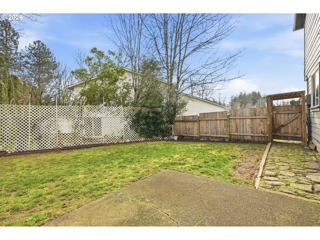 912 Ne HACIENDA Ct, Gresham, OR 97030