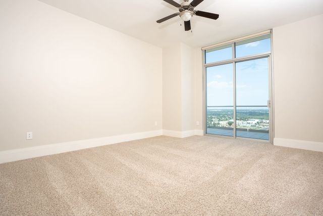 8066 Park Lane 2015, Dallas, TX 75231