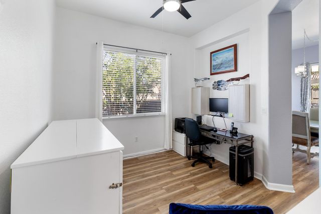 9501 Misty Cove Ln, Elk Grove, CA 95758