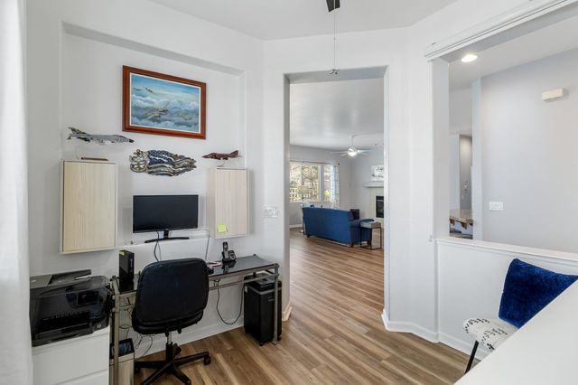 9501 Misty Cove Ln, Elk Grove, CA 95758