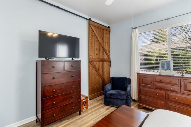 9501 Misty Cove Ln, Elk Grove, CA 95758