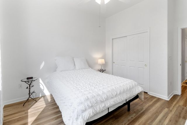 9501 Misty Cove Ln, Elk Grove, CA 95758