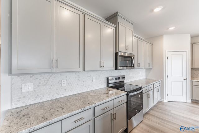 76 Wilcot Road, Meridianville, AL 35759