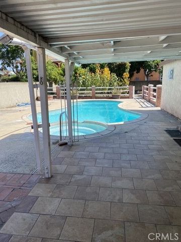 4100 Clara Street, Cudahy, CA 90201