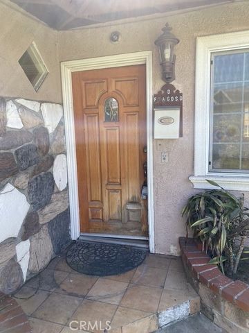 4100 Clara Street, Cudahy, CA 90201