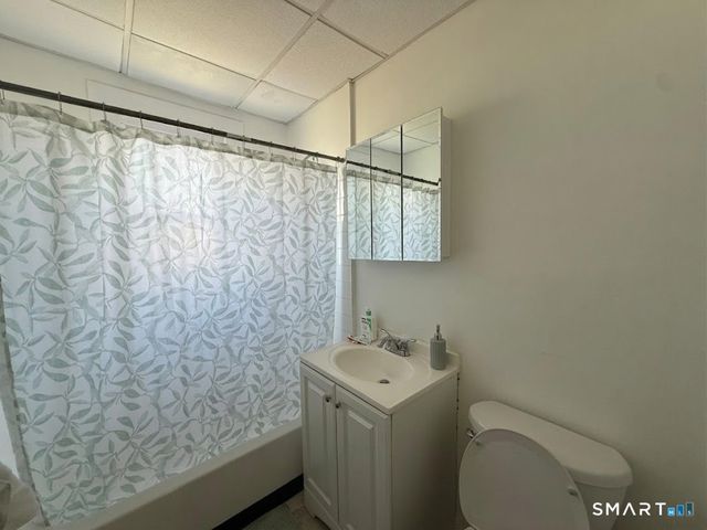 94-96 Hillside Avenue, Hartford, CT 06106