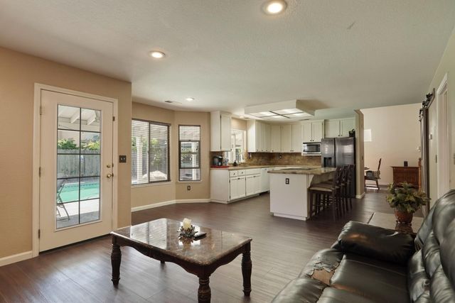 2708 Winged Foot Way, Modesto, CA 95355