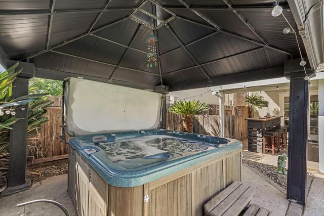 2708 Winged Foot Way, Modesto, CA 95355