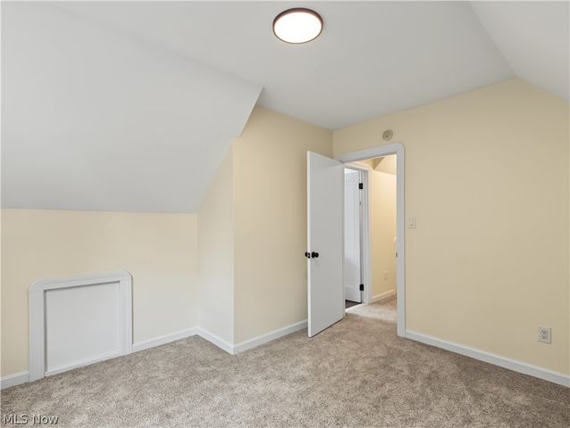 18104 Hiller Avenue, Cleveland, OH 44119