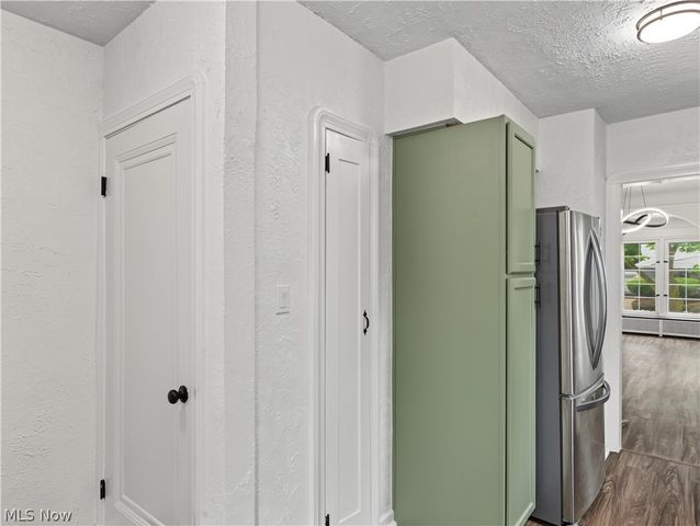 18104 Hiller Avenue, Cleveland, OH 44119