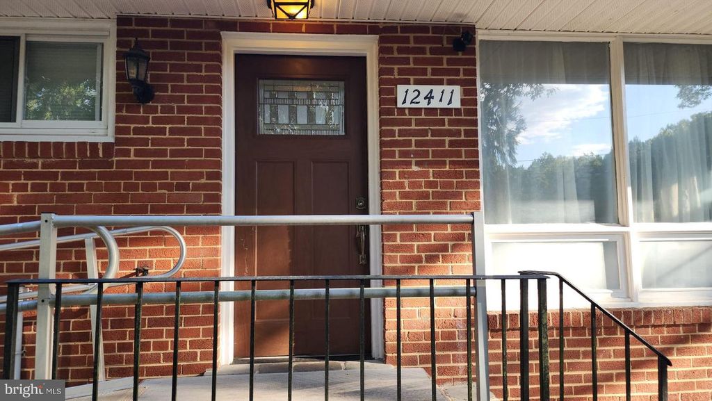12411 THOMPSON RD, Bowie, MD 20720