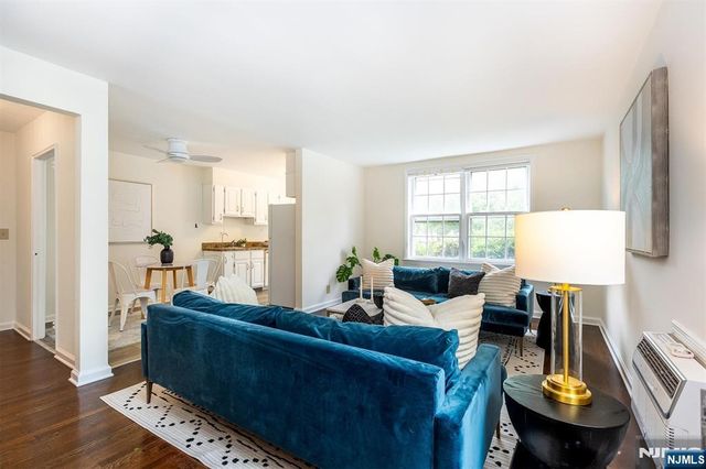 101 Gates Avenue B4, Montclair, NJ 07042