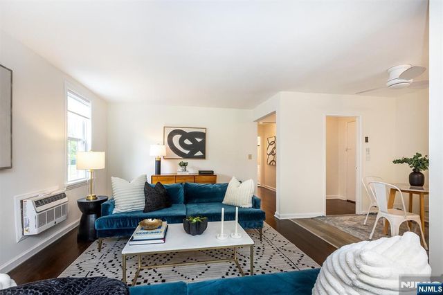 101 Gates Avenue B4, Montclair, NJ 07042