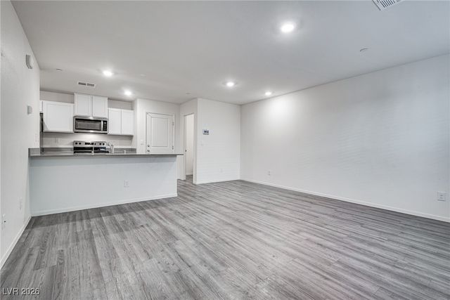 4826 Wine Ridge Avenue, Las Vegas, NV 89141