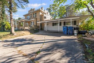 21855 Schoenherr Road, Warren, MI 48089