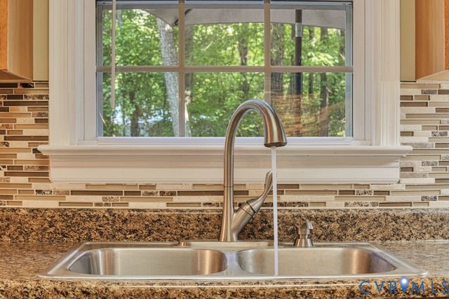 4811 Monaco Dr, Sandston, VA 23150