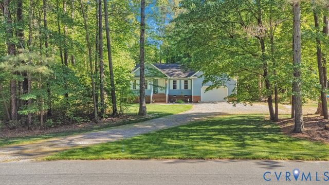 4811 Monaco Dr, Sandston, VA 23150