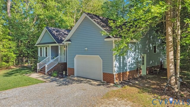 4811 Monaco Dr, Sandston, VA 23150