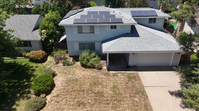 2278 La Grama Dr, Rancho Cordova, CA 95670