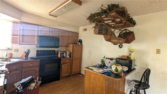 119 S Pelham Path, Raymore, MO 64083