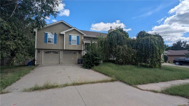 119 S Pelham Path, Raymore, MO 64083