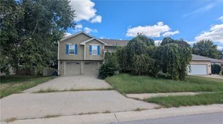119 S Pelham Path, Raymore, MO 64083