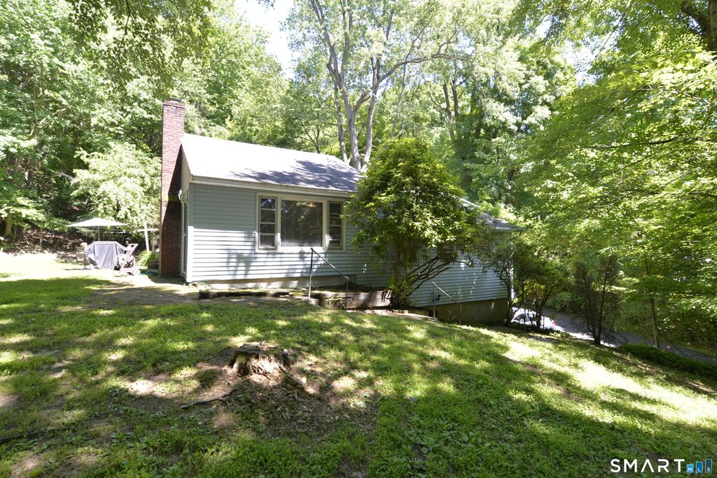 39 Taylor Road, Bethel, CT 06801