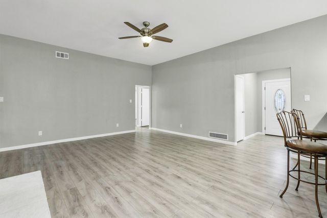 7171 Elliott Drive, Dallas, TX 75227