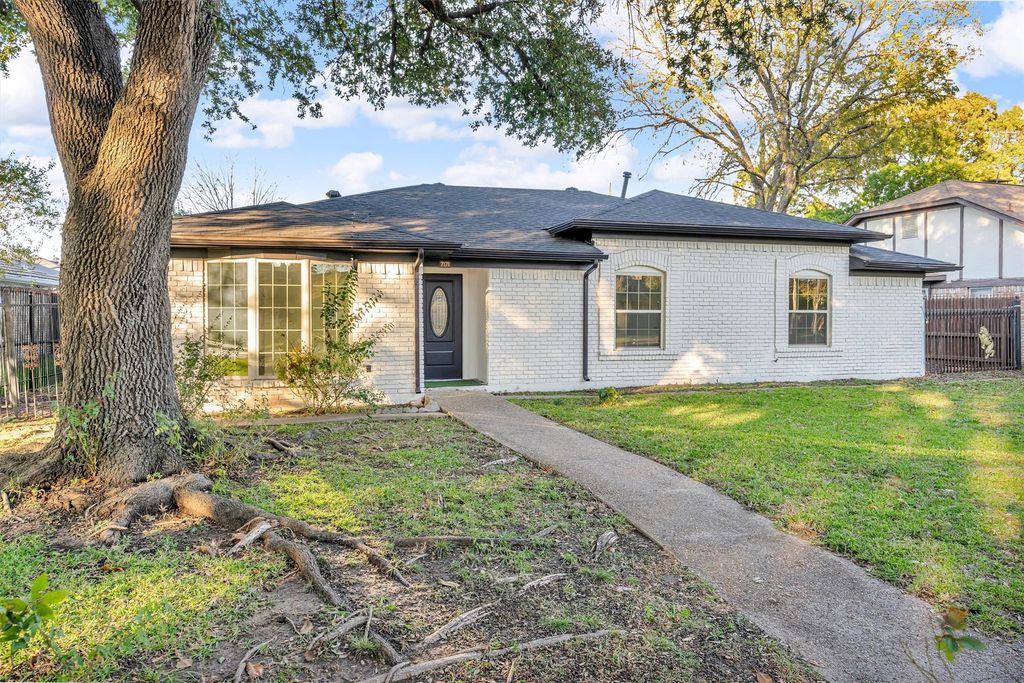 7171 Elliott Drive, Dallas, TX 75227