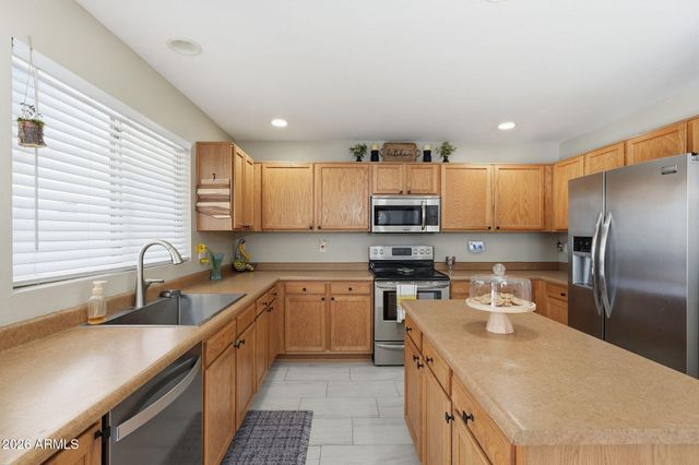 13631 W ROVEY Avenue, Litchfield Park, AZ 85340