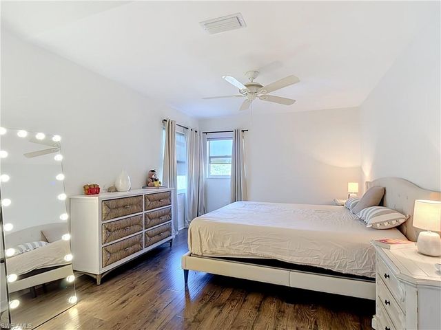 5600 Northboro DR 201, Naples, FL 34110