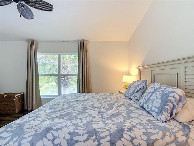 5600 Northboro DR 201, Naples, FL 34110