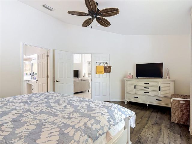 5600 Northboro DR 201, Naples, FL 34110