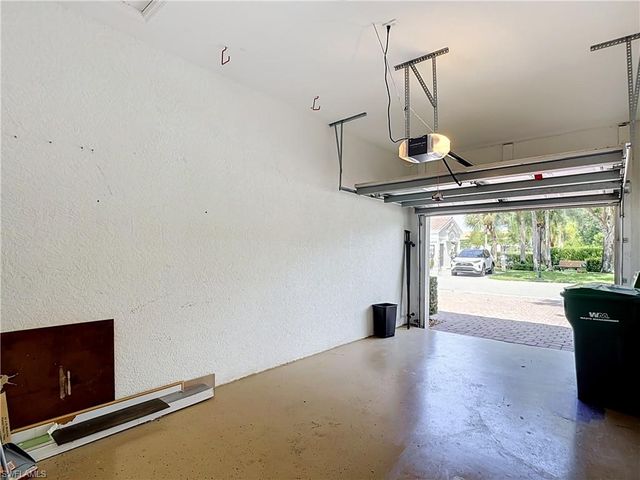 5600 Northboro DR 201, Naples, FL 34110