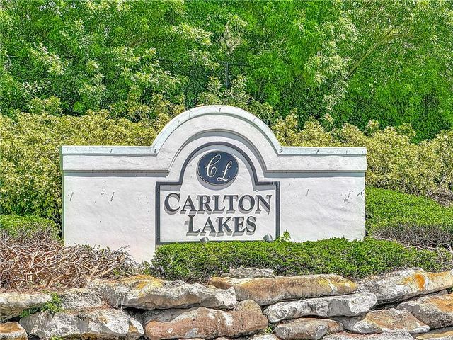 5600 Northboro DR 201, Naples, FL 34110