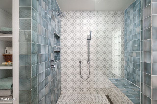 5857 E ONYX Avenue, Paradise Valley, AZ 85253