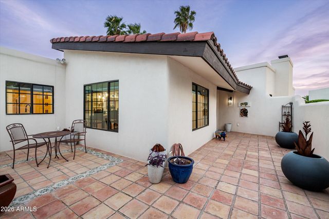 5857 E ONYX Avenue, Paradise Valley, AZ 85253