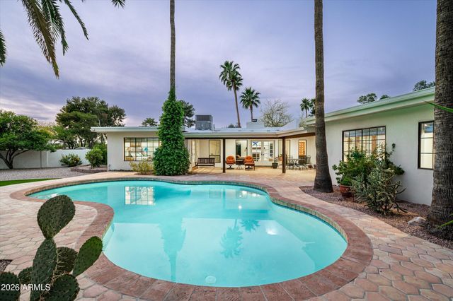 5857 E ONYX Avenue, Paradise Valley, AZ 85253