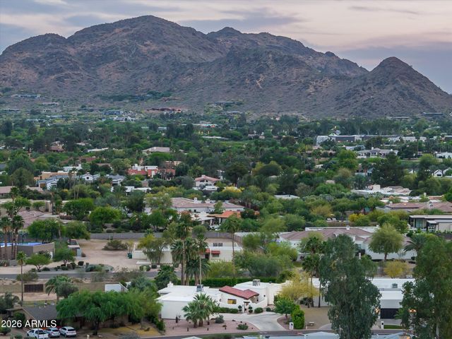 5857 E ONYX Avenue, Paradise Valley, AZ 85253