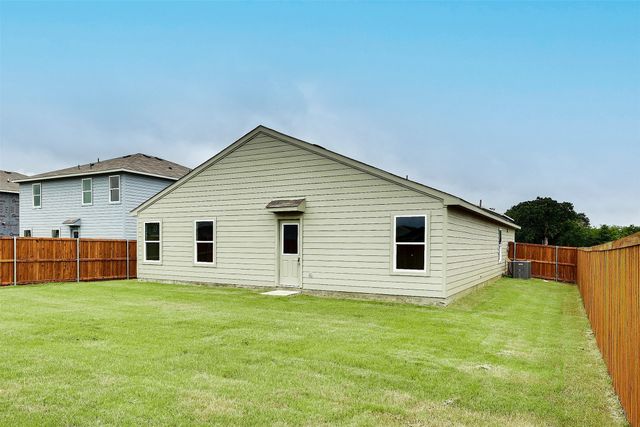 829 Eagles Nest Drive, Cleburne, TX 76031