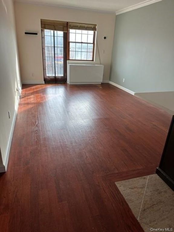 2580 38th Street 7, Astoria, NY 11103