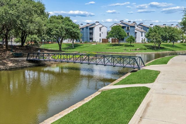 9404 Penny Lane, Irving, TX 75063