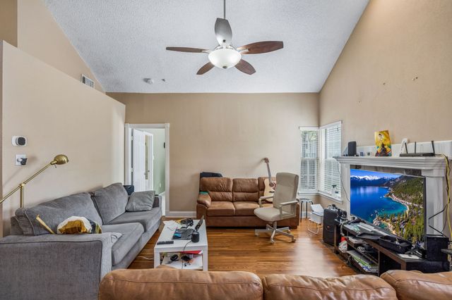 9404 Penny Lane, Irving, TX 75063