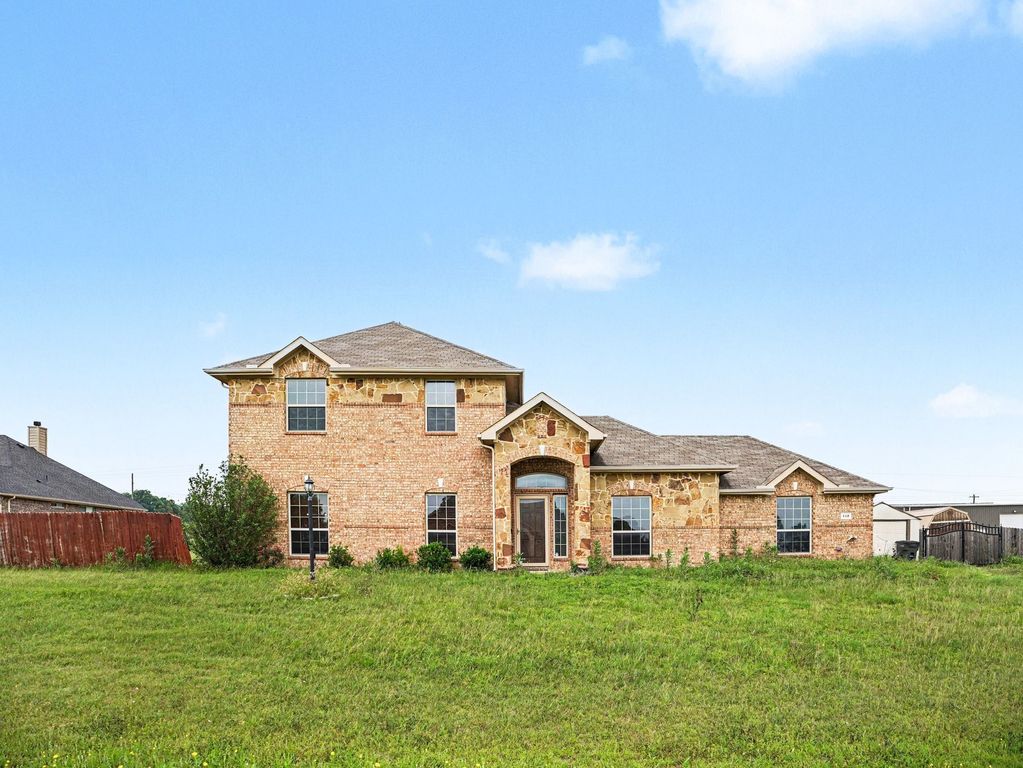 118 Oxford Ranch Road, Waxahachie, TX 75167
