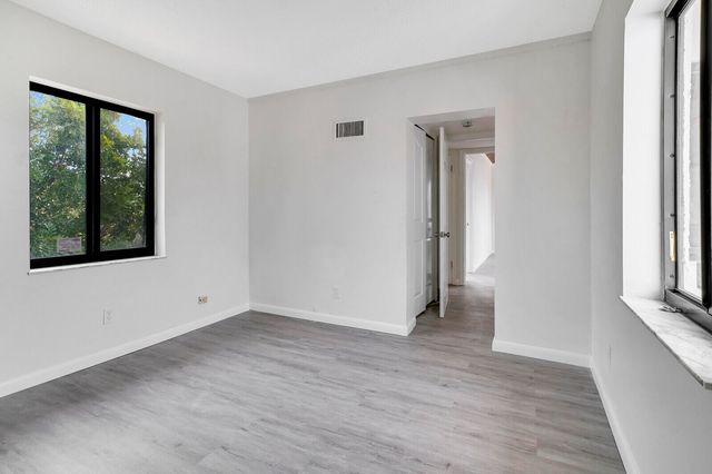 652 Hernando Street E, Fort Pierce, FL 34949