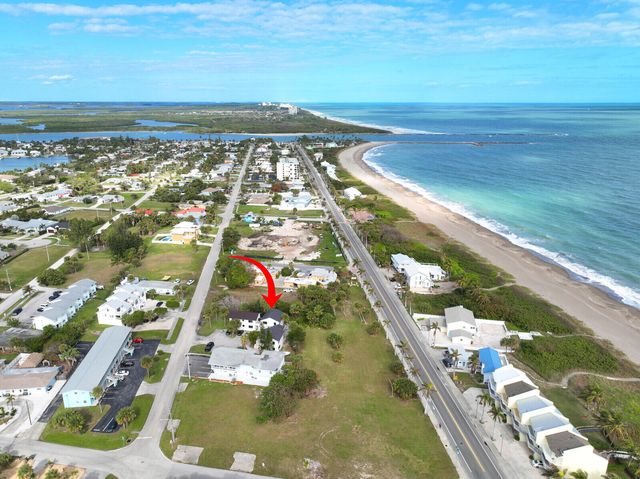 652 Hernando Street E, Fort Pierce, FL 34949
