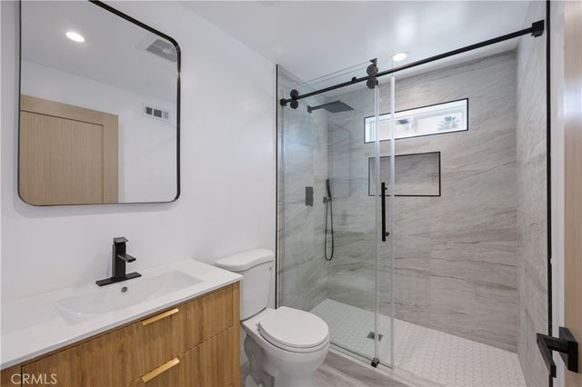 7702 Lasaine Avenue, Northridge, CA 91325