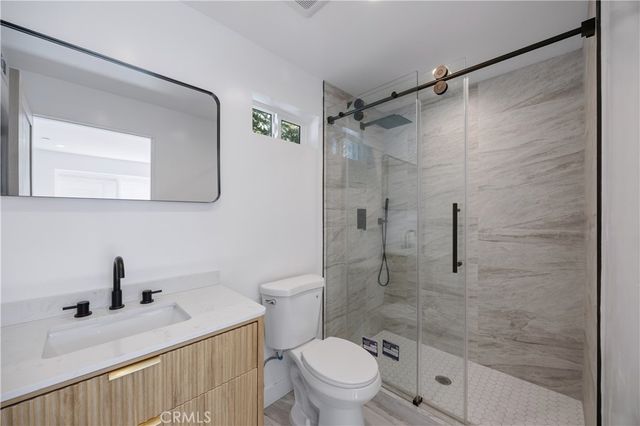 7702 Lasaine Avenue, Northridge, CA 91325