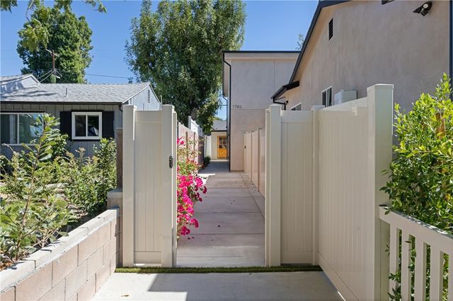 7702 Lasaine Avenue, Northridge, CA 91325