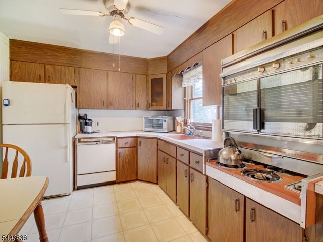 206 Boulevard, Kenilworth Boro, NJ 07033